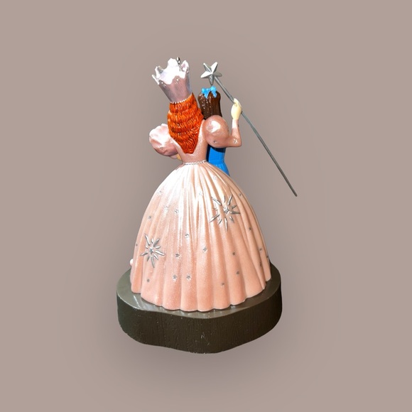 2014 Hallmark Wizard of Oz Ornament - Picture 7 of 16